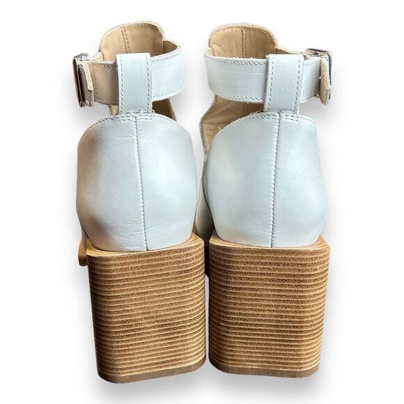 Free People Brady Buckle Boots Booties Size 8 White Leather - Picture 3 of 9